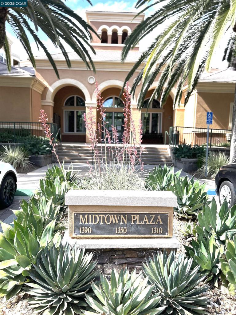 MIDTOWN - Residential