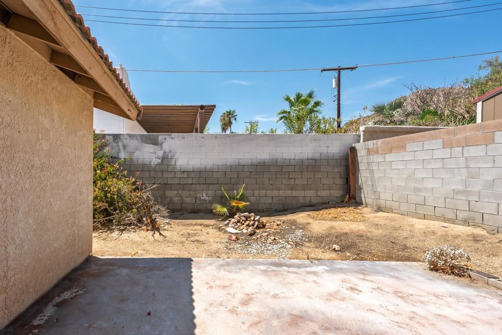 77165 Calle Monterey