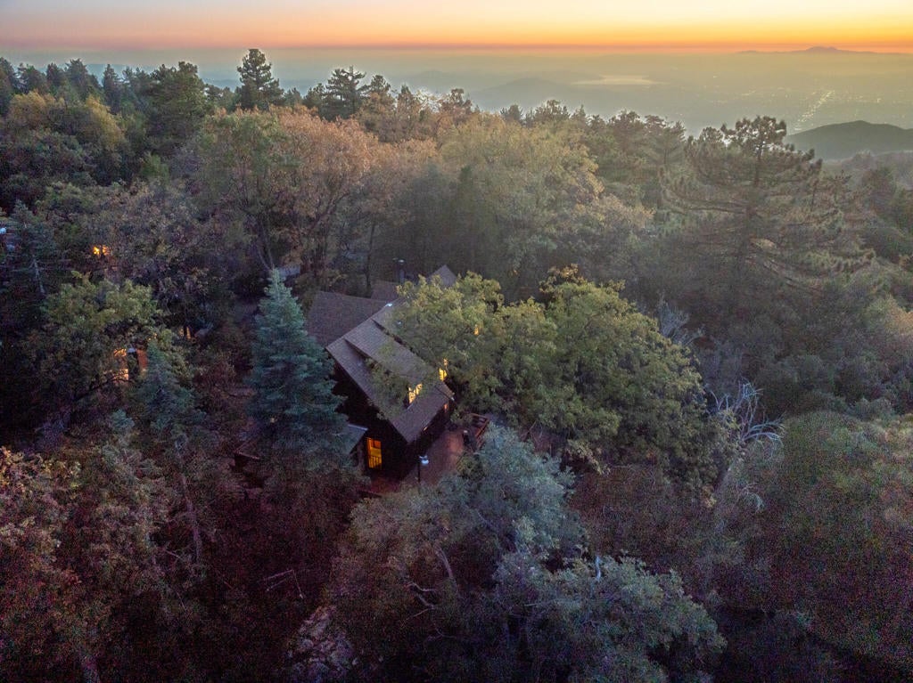 52260 Sylvan Way