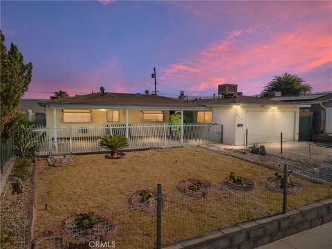 Photo of 205 Suzanne Lane, Taft, CA 93268 (MLS # SR25214984)