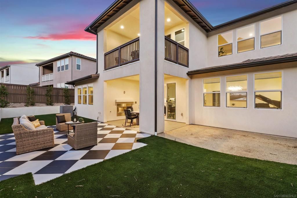 Photo of 2168 Paseo Levanten, Chula Vista, CA 91913 (MLS # 250039615SD)