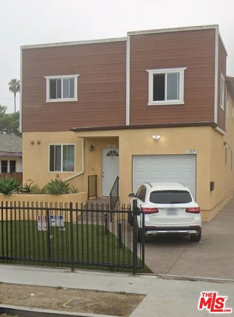 Photo of 159 W 79th Street, Los Angeles, CA 90003 (MLS # 26872889)