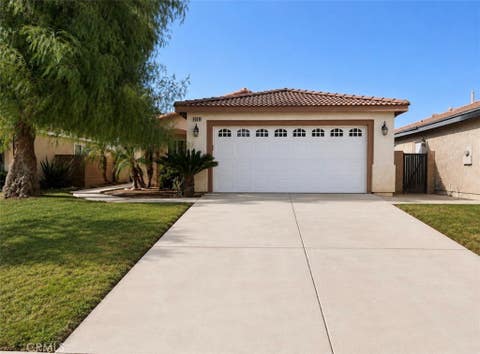 Photo of 26814 Mountain Glen DR, Menifee, CA 92584 (MLS # SW26187656)