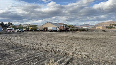 669 N Lyon San Jacinto CA 92582