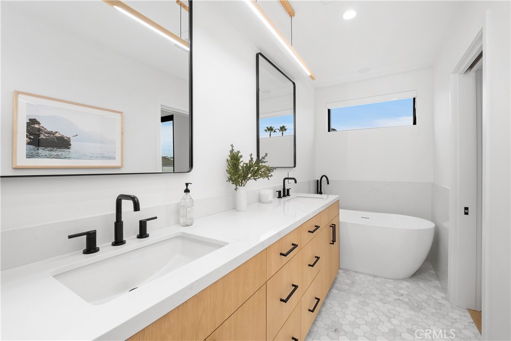 West Newport Beach (WSNB) - Residential