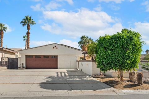 Photo of 76739 Oklahoma Avenue, Palm Desert, CA 92211 (MLS # 219139084DA)