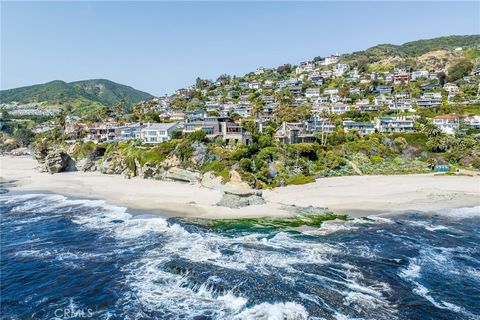 Photo of 15 Camel Point Drive, Laguna Beach, CA 92651 (MLS # LG25281802)