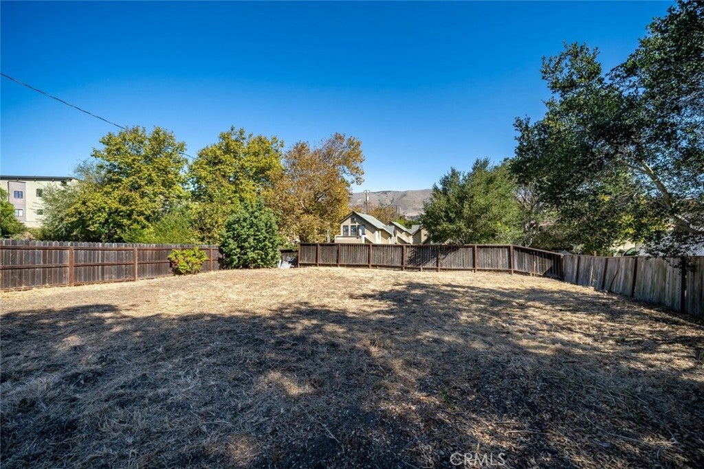 3280 Rockview