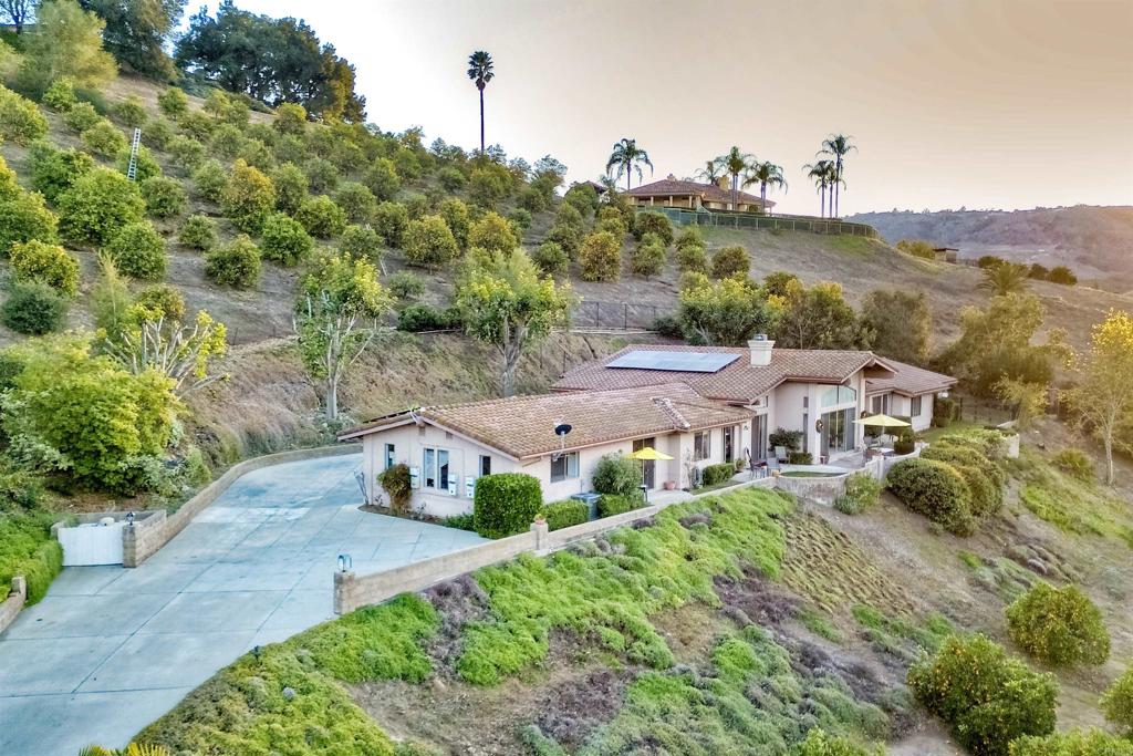 15615 Pauma Valley Dr