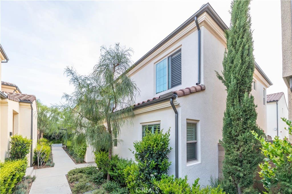 Photo of 114 Falcon RDG, Irvine, CA 92618 (MLS # OC26176981)