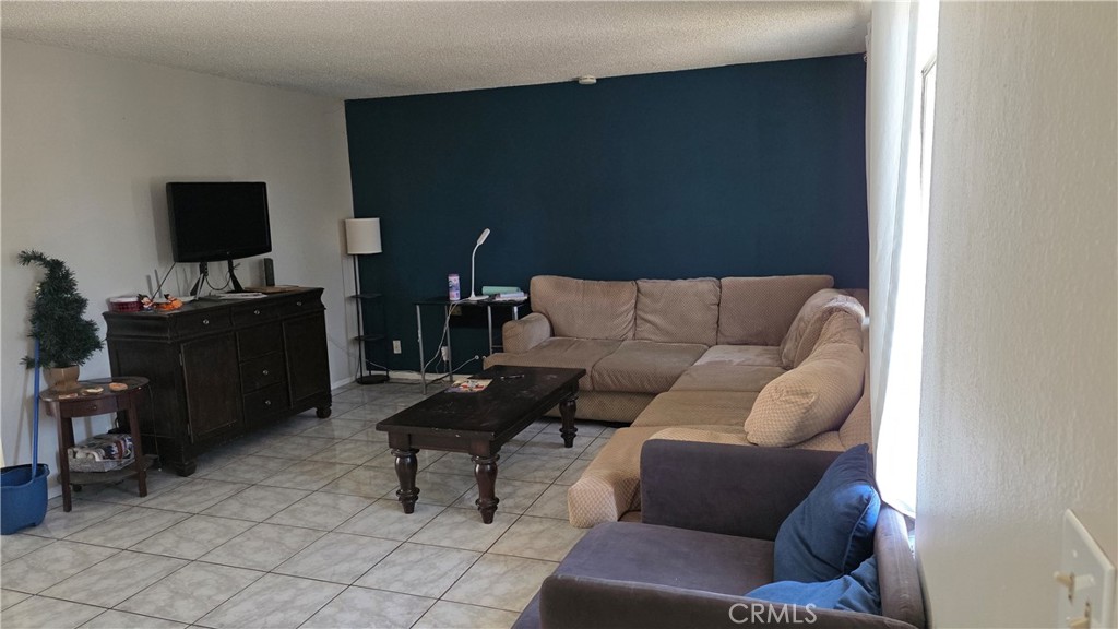 24800 Redcliff Court