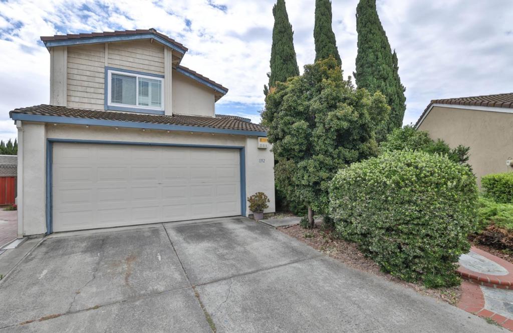 1352 Cutforth Court