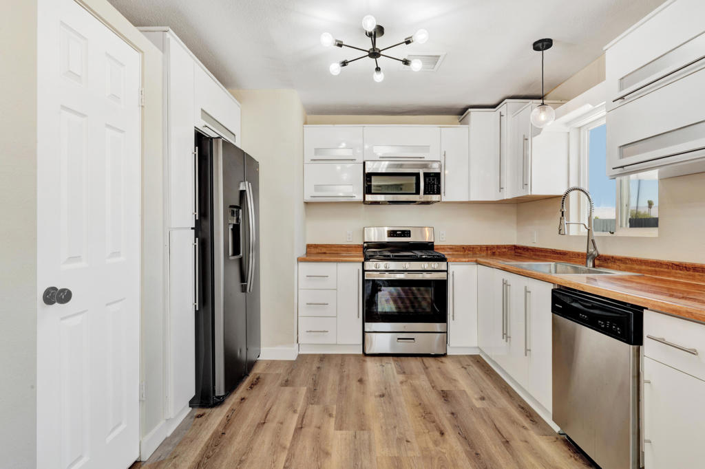 Desert Highland Gateway - Residential Lease