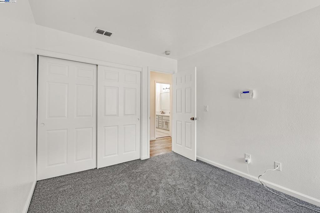 CAMELLIA COURT - Residential