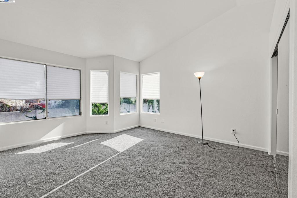 CAMELLIA COURT - Residential