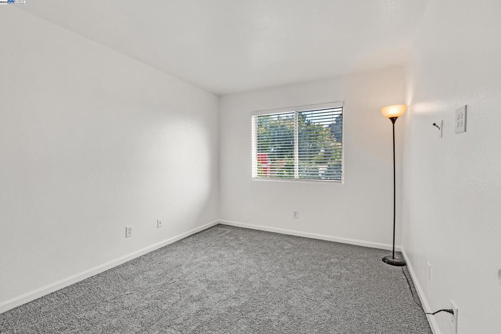 CAMELLIA COURT - Residential