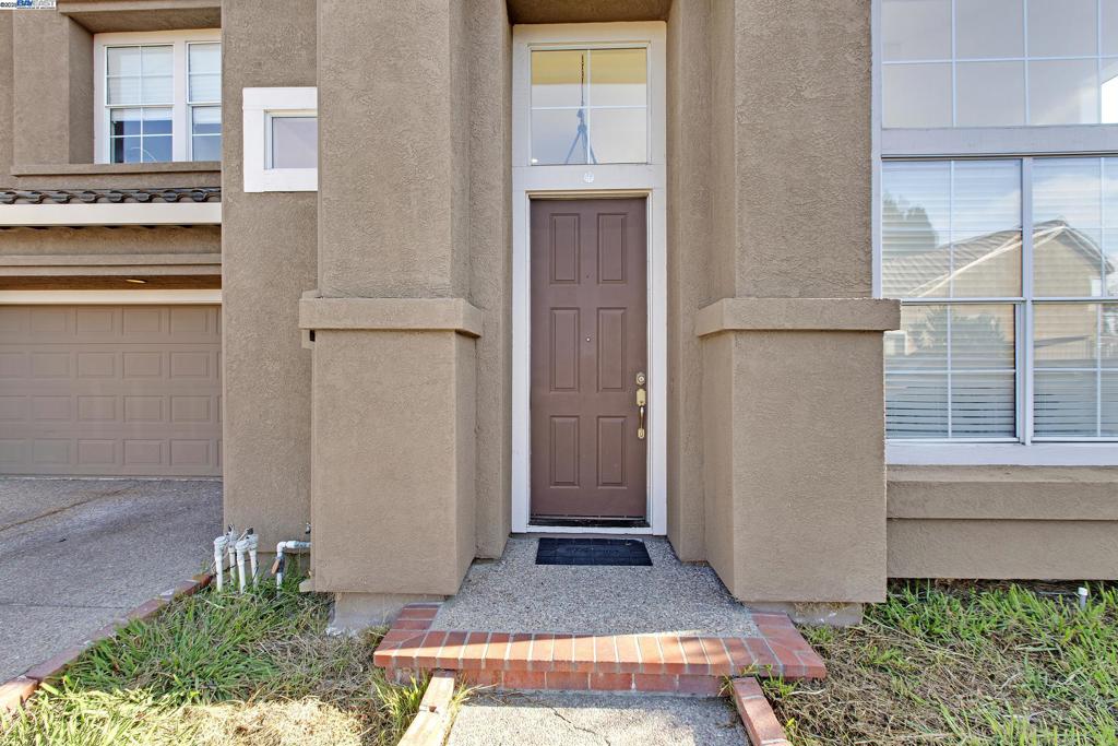 CAMELLIA COURT - Residential