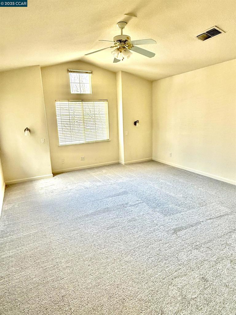 VILLAGE SQUARE - Residential