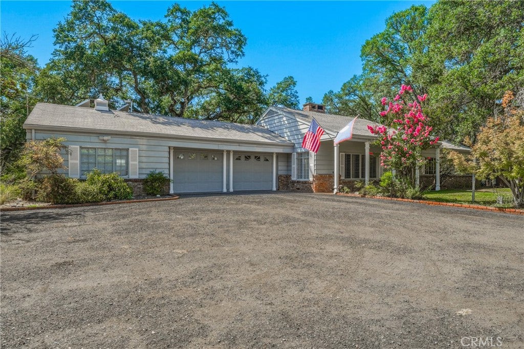 2875 Hill Road