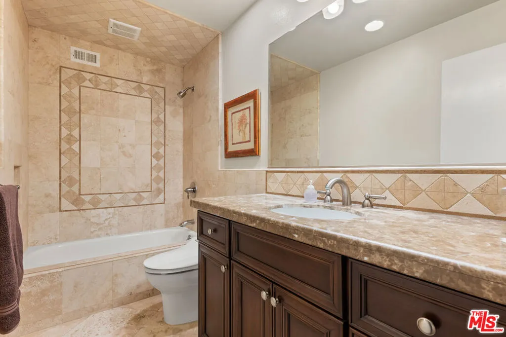 Villa Park, California 92861, United States, 4 Bedrooms Bedrooms, ,3 BathroomsBathrooms,Residential,Active,176933