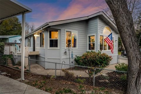 Photo of 51 Quinta Court, Paso Robles, CA 93446 (MLS # SC26033121)