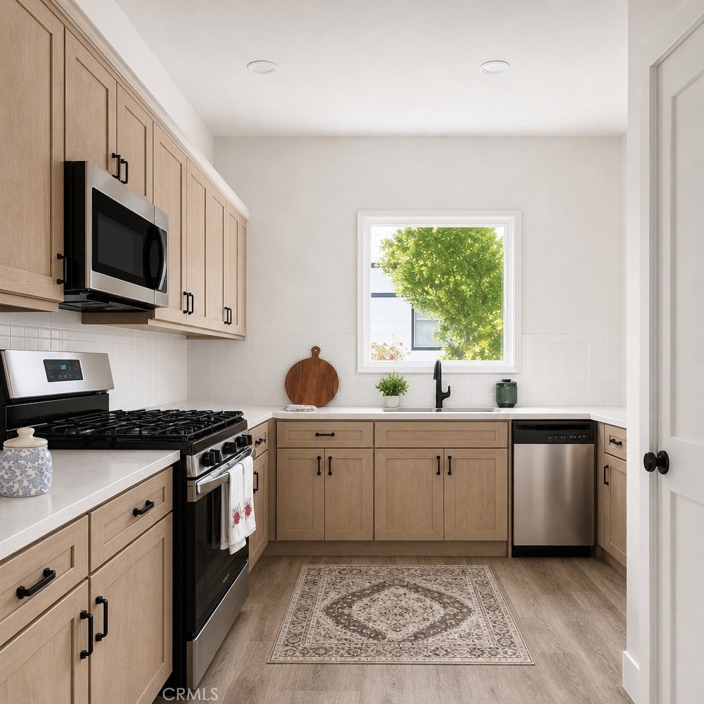 1501 E Twin Star