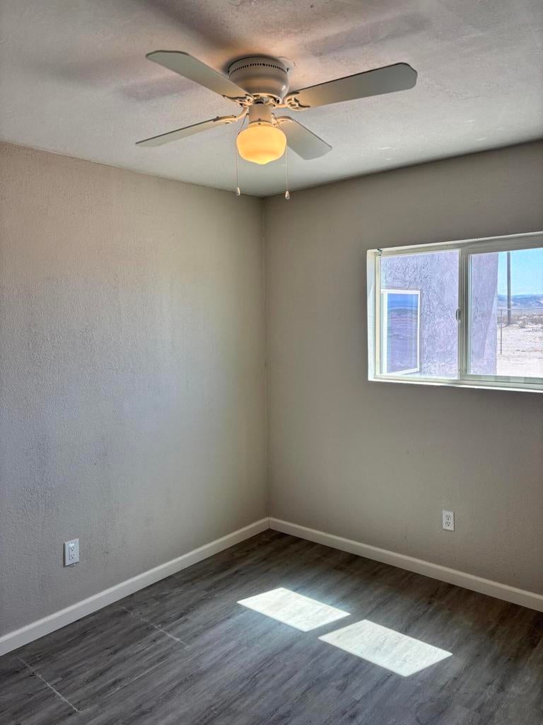 76434 Encanto Drive