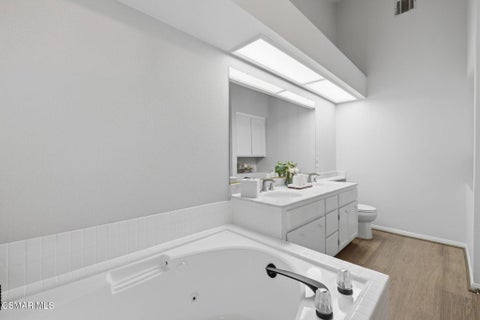 Tiny photo for 228 Hill Ranch Drive, Thousand Oaks, CA 91362 (MLS # 226004413)