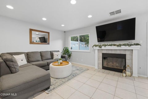 Tiny photo for 228 Hill Ranch Drive, Thousand Oaks, CA 91362 (MLS # 226004413)