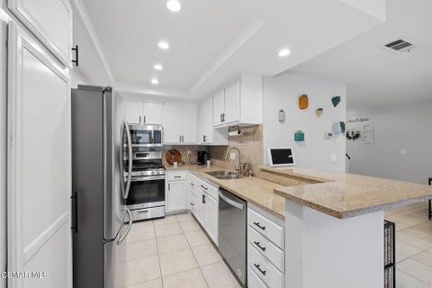 Tiny photo for 228 Hill Ranch Drive, Thousand Oaks, CA 91362 (MLS # 226004413)