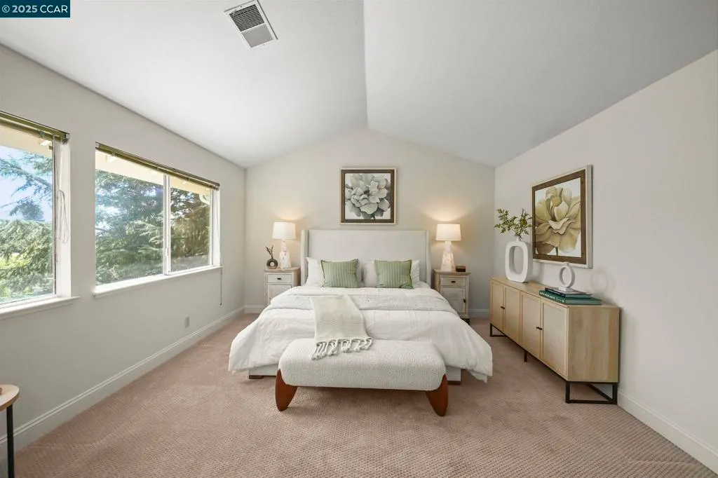 San Ramon, California 94582, United States, 4 Bedrooms Bedrooms, ,3 BathroomsBathrooms,Residential,Active,206810