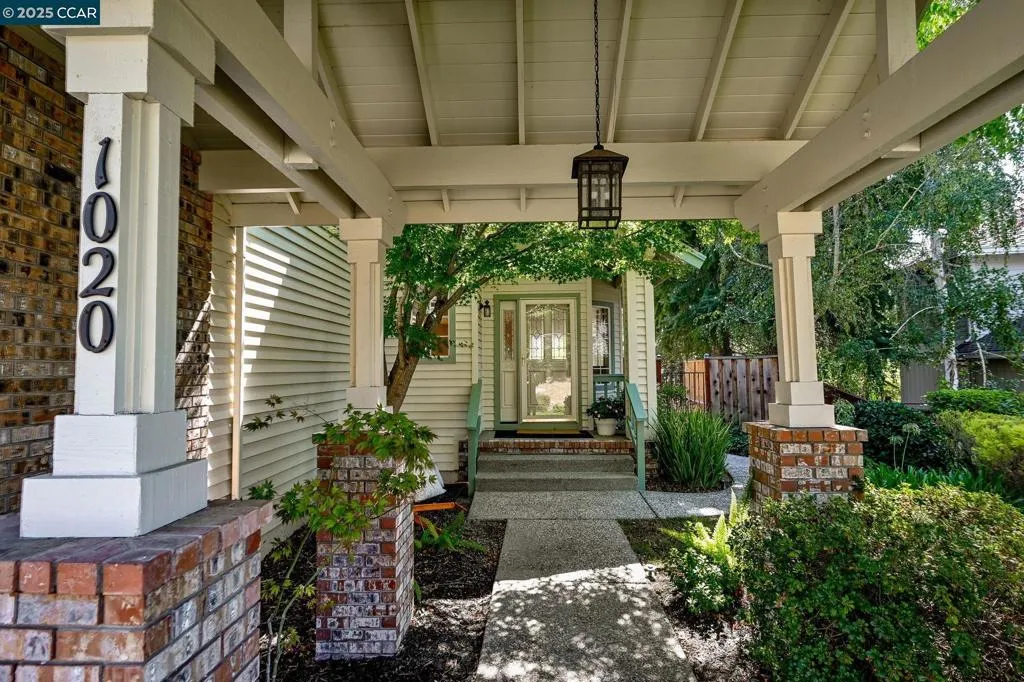 San Ramon, California 94582, United States, 4 Bedrooms Bedrooms, ,3 BathroomsBathrooms,Residential,Active,206810