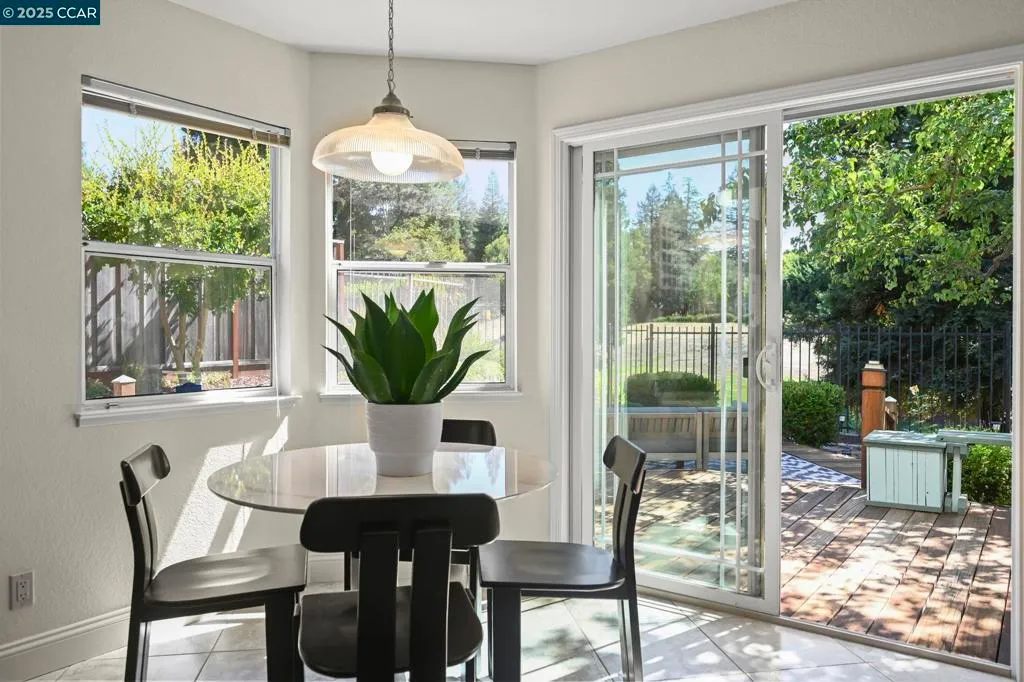 San Ramon, California 94582, United States, 4 Bedrooms Bedrooms, ,3 BathroomsBathrooms,Residential,Active,206810