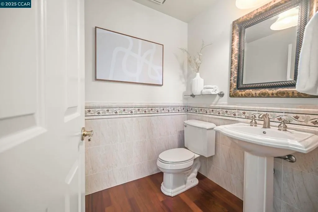 San Ramon, California 94582, United States, 4 Bedrooms Bedrooms, ,3 BathroomsBathrooms,Residential,Active,206810