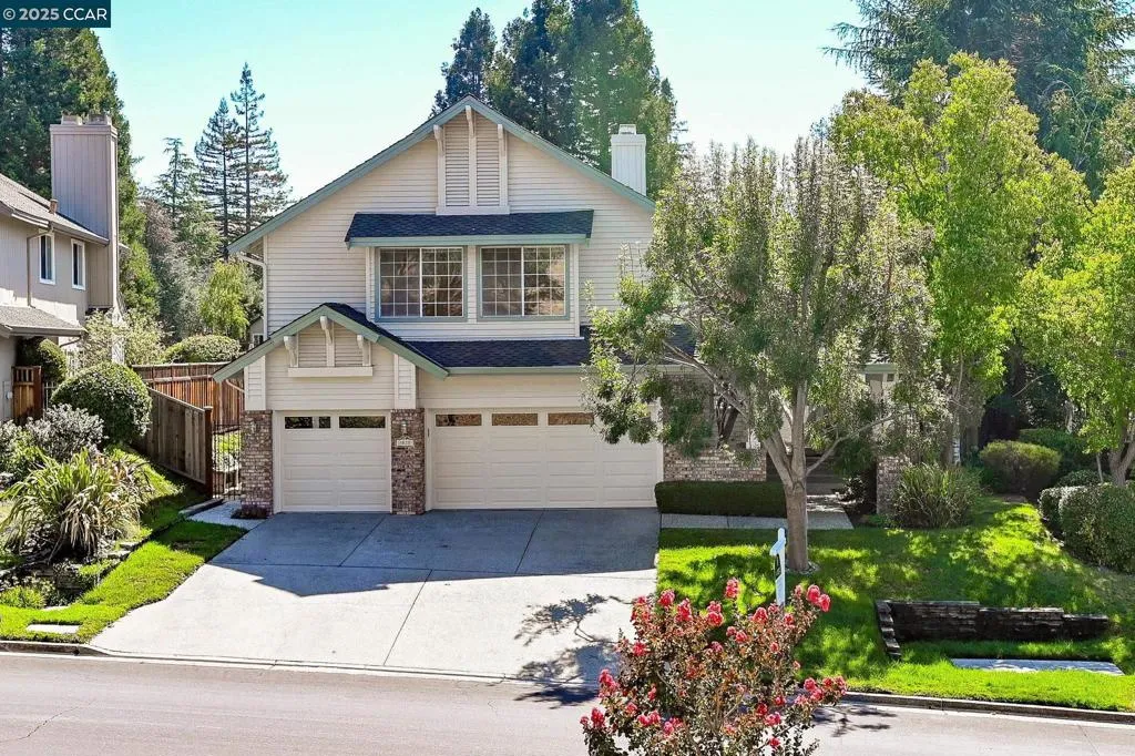 San Ramon, California 94582, United States, 4 Bedrooms Bedrooms, ,3 BathroomsBathrooms,Residential,Active,206810