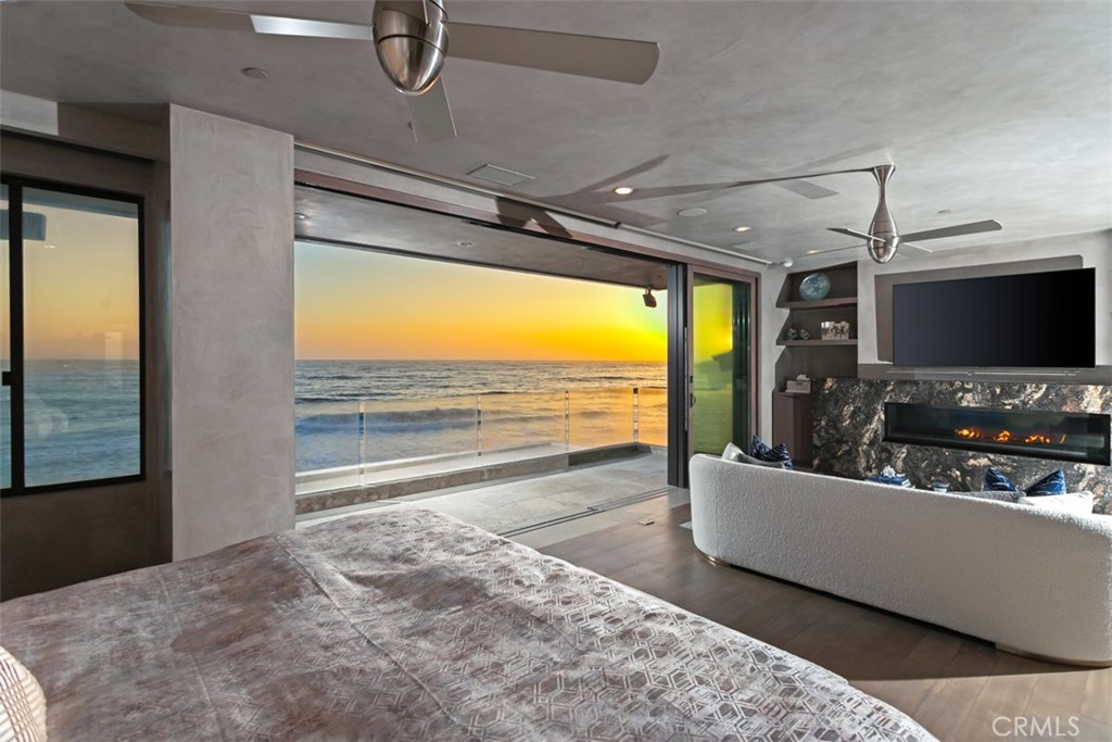 Beach Road Custom (BR) - Residential