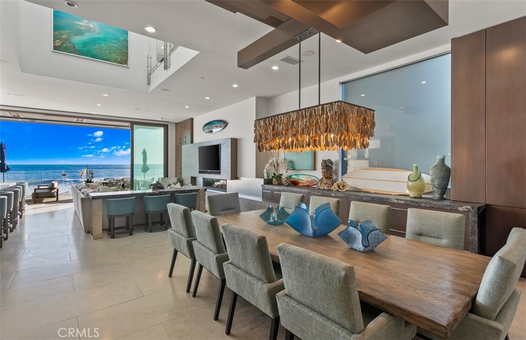 Beach Road Custom (BR) - Residential