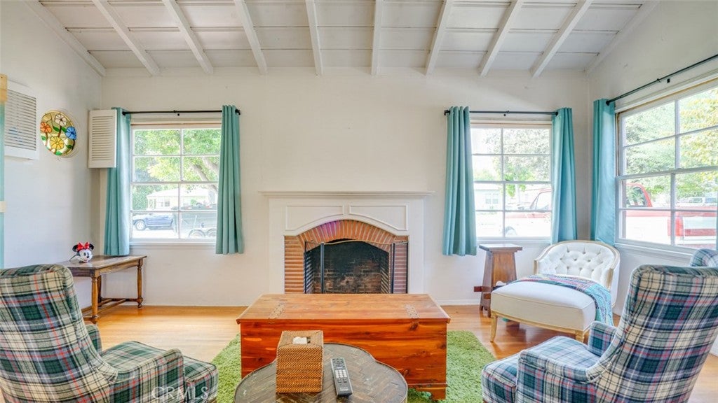 330 S Griffith Park Drive
