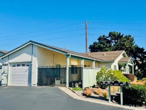 Photo of 1034 Turnstone Way, Oceanside, CA 92057 (MLS # NDP2601043)