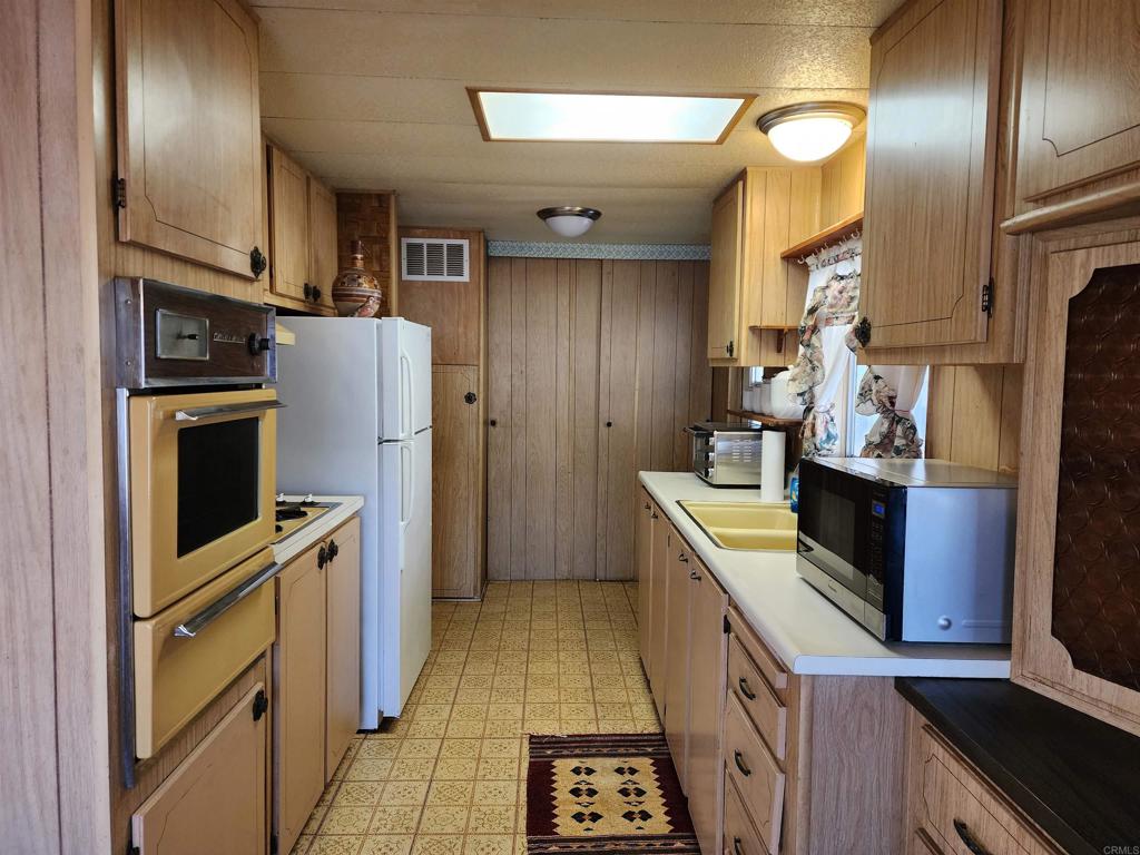 28890 Lilac Spc 101 Lot 101