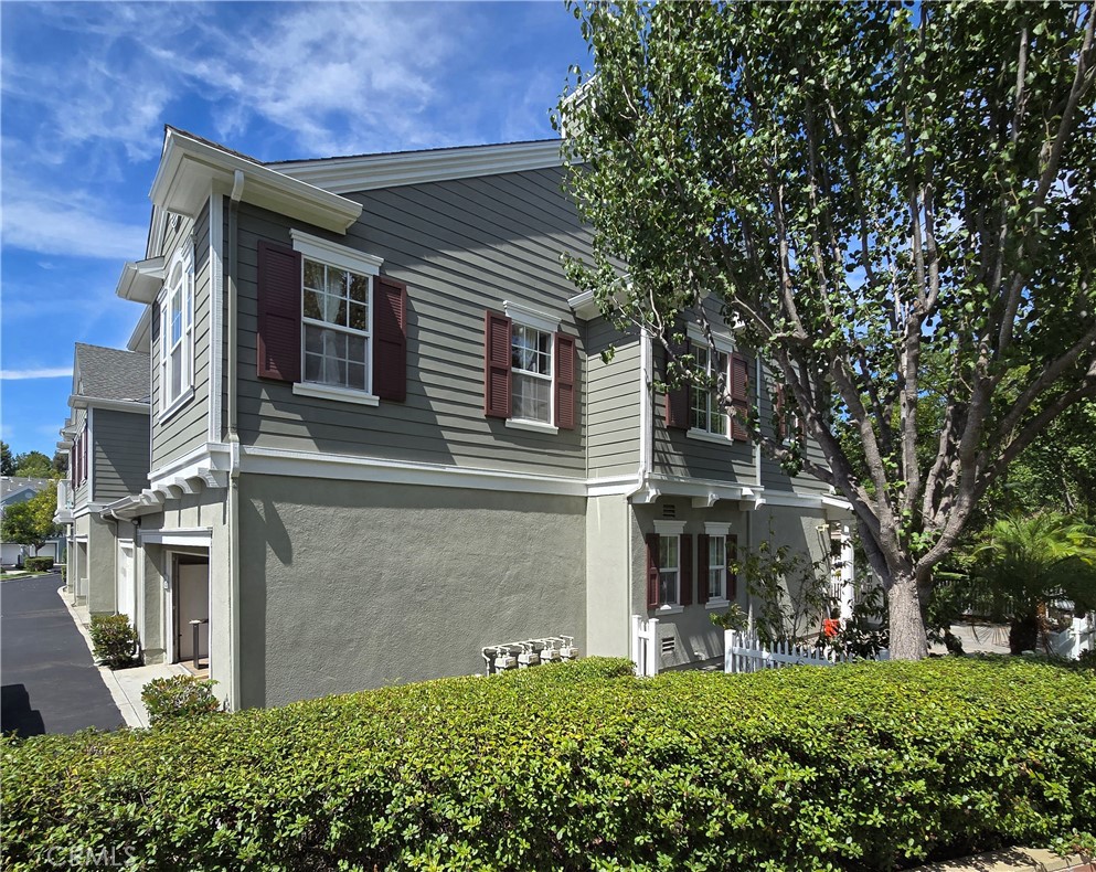 61 Wildflower Place
