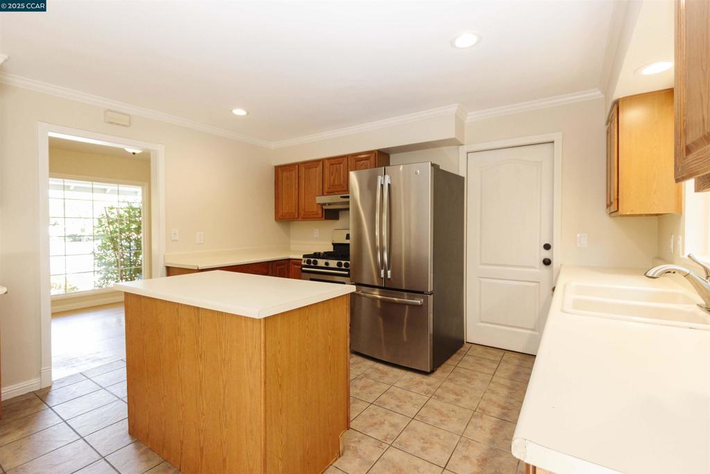 POETSCOER - Residential Lease