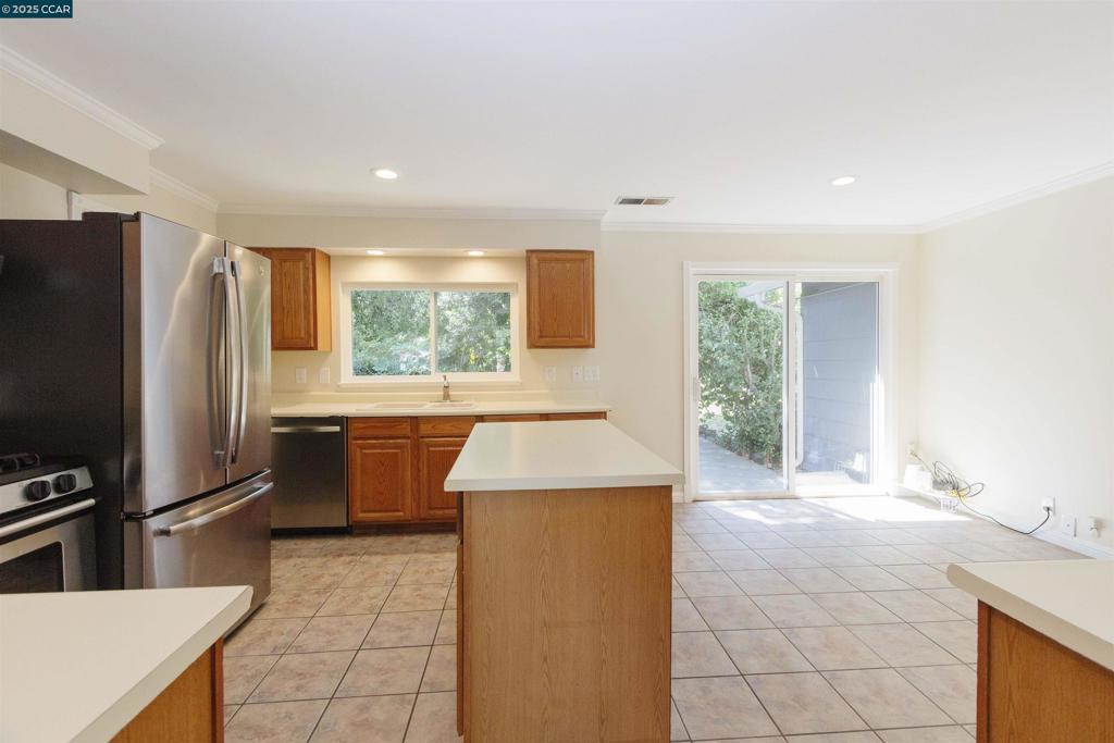 POETSCOER - Residential Lease