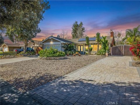 Photo of 1539 Robyn St, Redlands, CA 92374 (MLS # IG26046707)