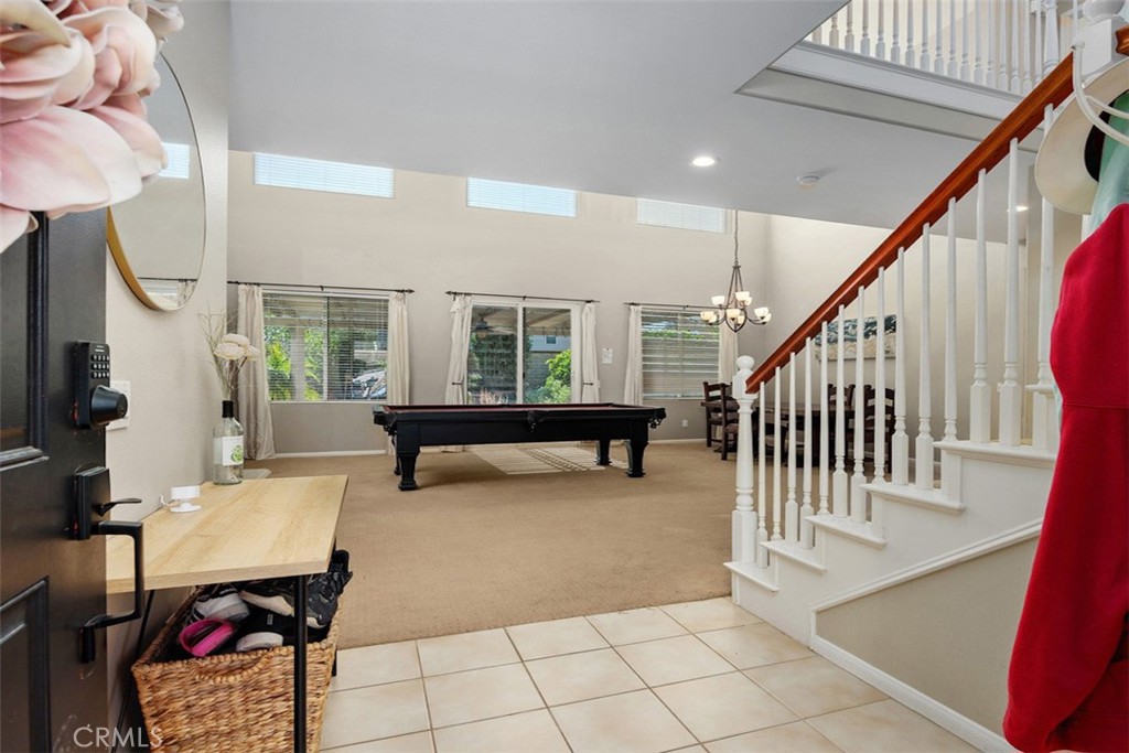 2381 Douglaston Glen