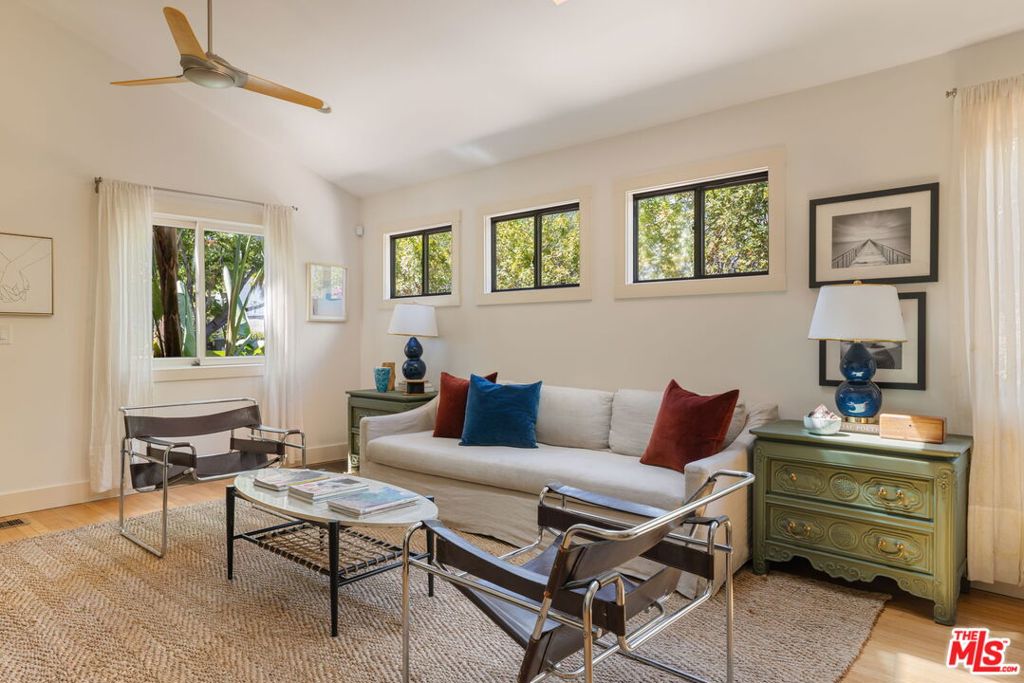 Photo of 428 Norwich Drive, West Hollywood, CA 90048 (MLS # 26969373)