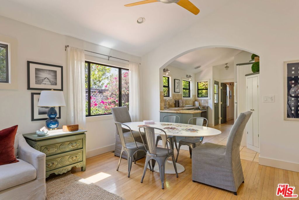 Photo of 428 Norwich Drive, West Hollywood, CA 90048 (MLS # 26969373)