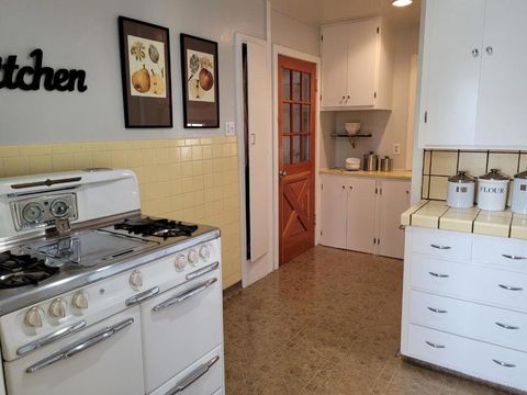 Tiny photo for 297 N San Anselmo Avenue, San Bruno, CA 94066 (MLS # ML82031947)