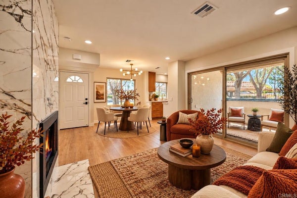 10718 DABNEY DR APT 77, SAN DIEGO, CA 92126 - Image b6b2eec06ecfa99c2cfbc2c40397e348/1141441247