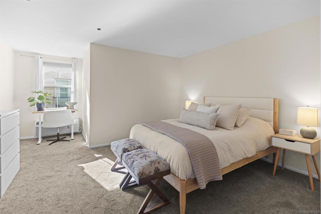 1970 Columbia St 513